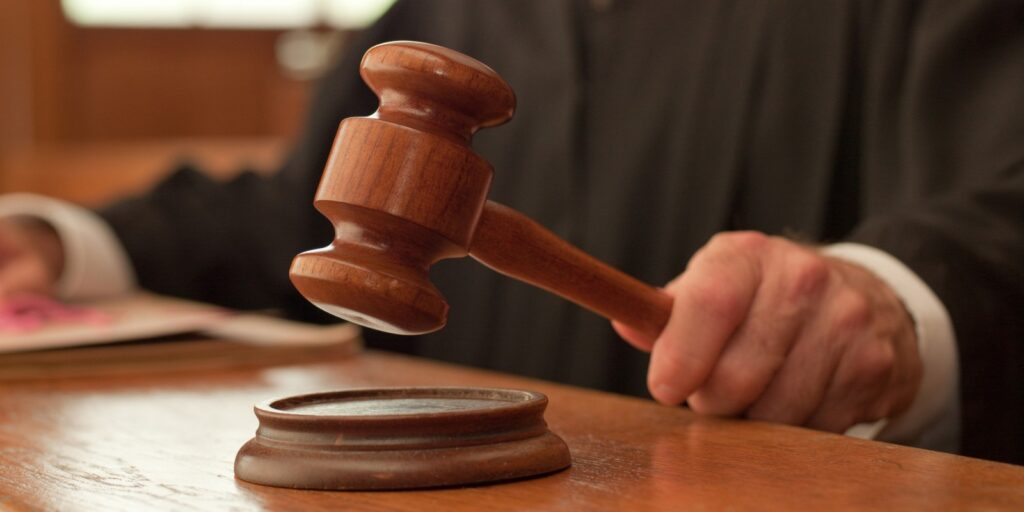 o-judge-facebook